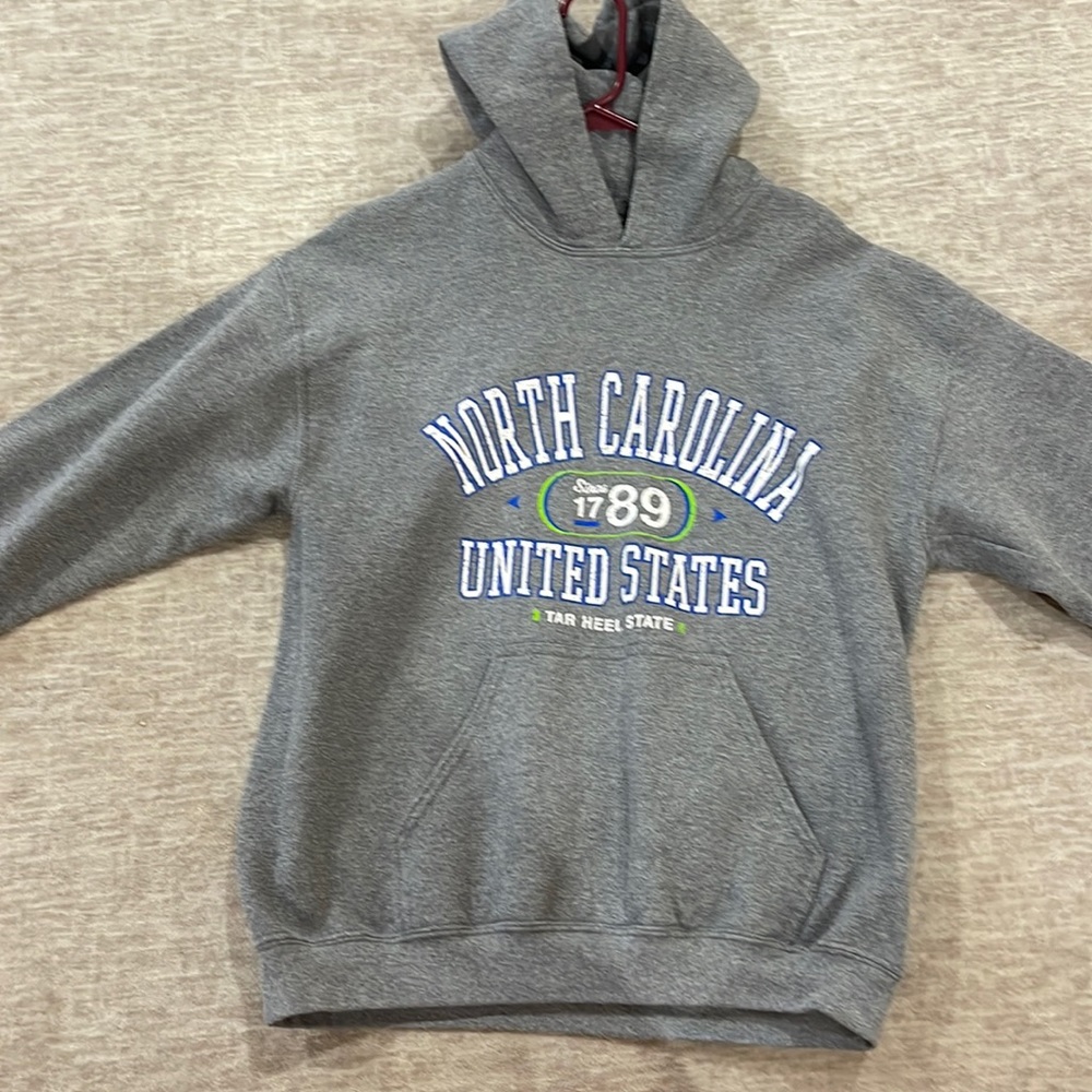 Grey North Carolina SweatShirt
